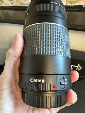 Canon Black Telephoto Zoom Lens with AF/MF Switch